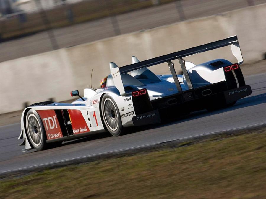  Audi R10 TDI 2006 года  (фото 16 из 16)